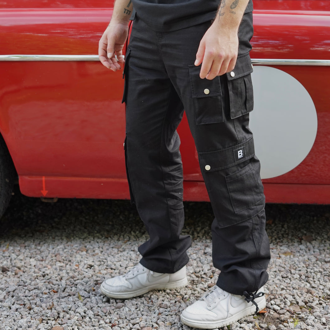 Black Cargo Pant